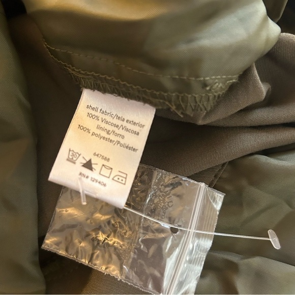 Venus Halter Jewel V-Neck Jumpsuit Pockets Tie Waist • NWOT • Size: XL - Picture 14 of 14